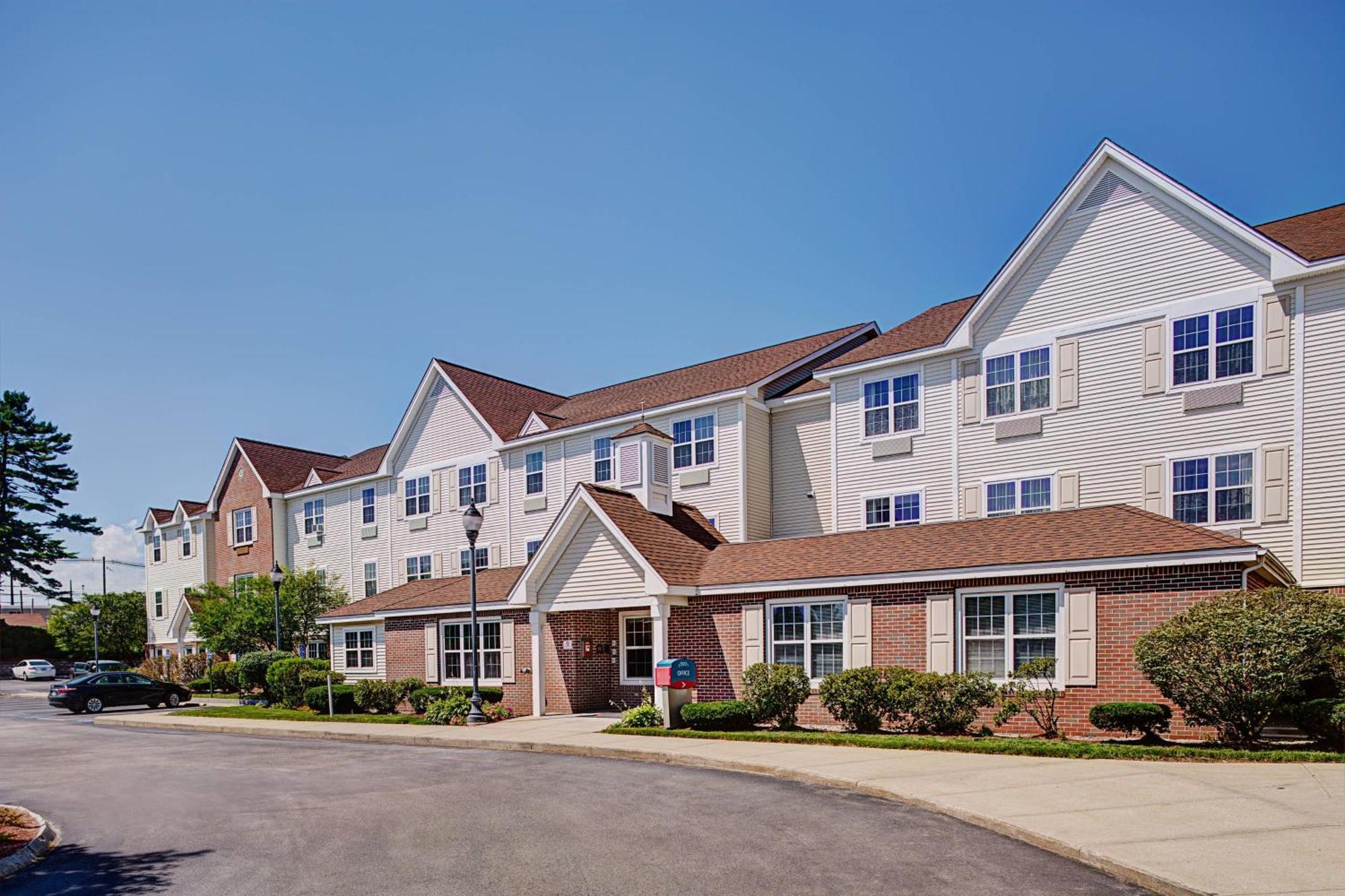 Towneplace Suites Manchester-Boston Regional Airport Exterior foto